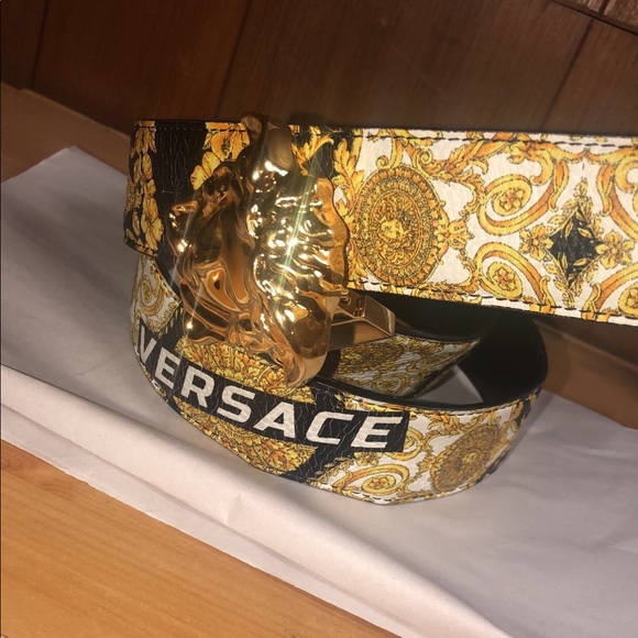 Reversible black & gold Versace belt